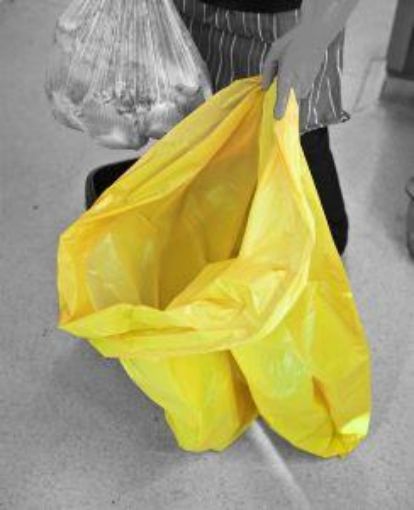 Picture of x200 Yellow Sacks MDuty 18x29x38" CHSA 10kg 450x725x950mm